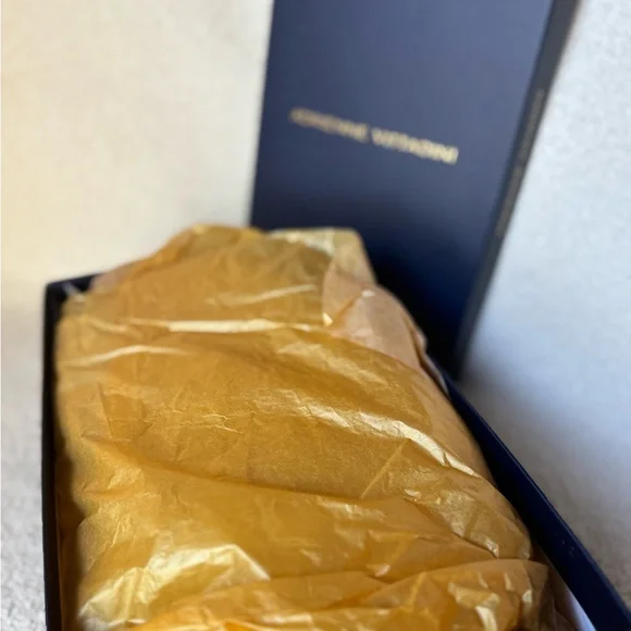 Adrienne Vittadini Gold Wedge Sandals NEW in Box - Picture 10 of 13